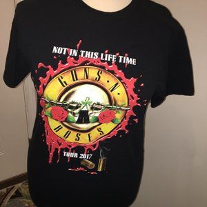 GUNS N ROSES 2017 CONCERT TSHIRT